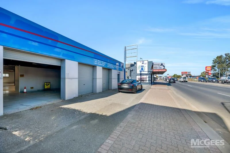 959 South Road, Melrose Park — image 2