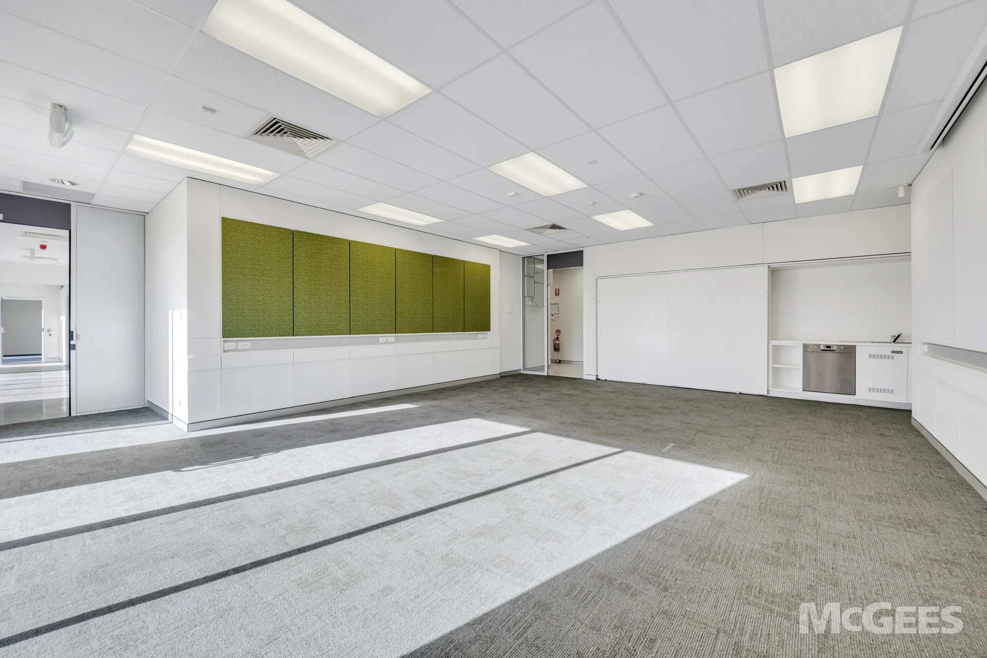 7 Philip Highway, Elizabeth — image 6