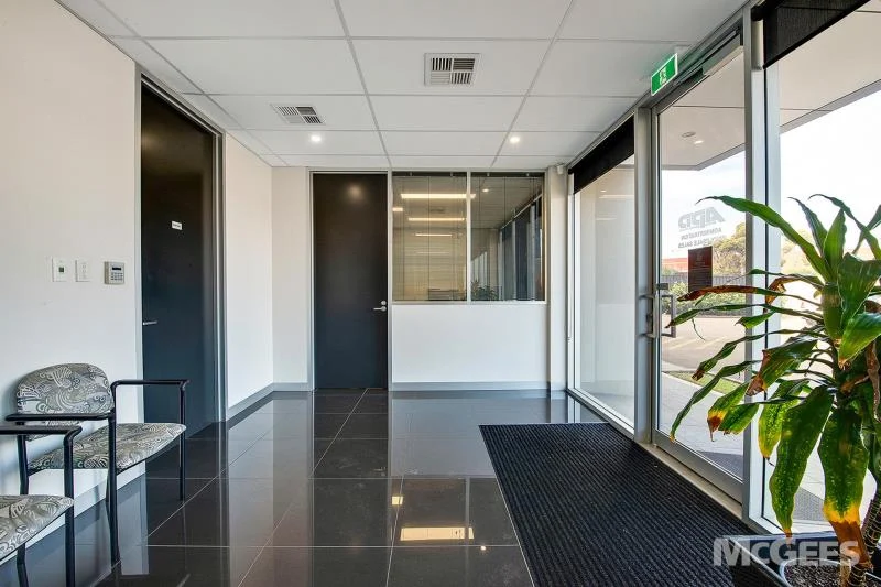 167 Railway Terrace, Keswick Terminal — image 11