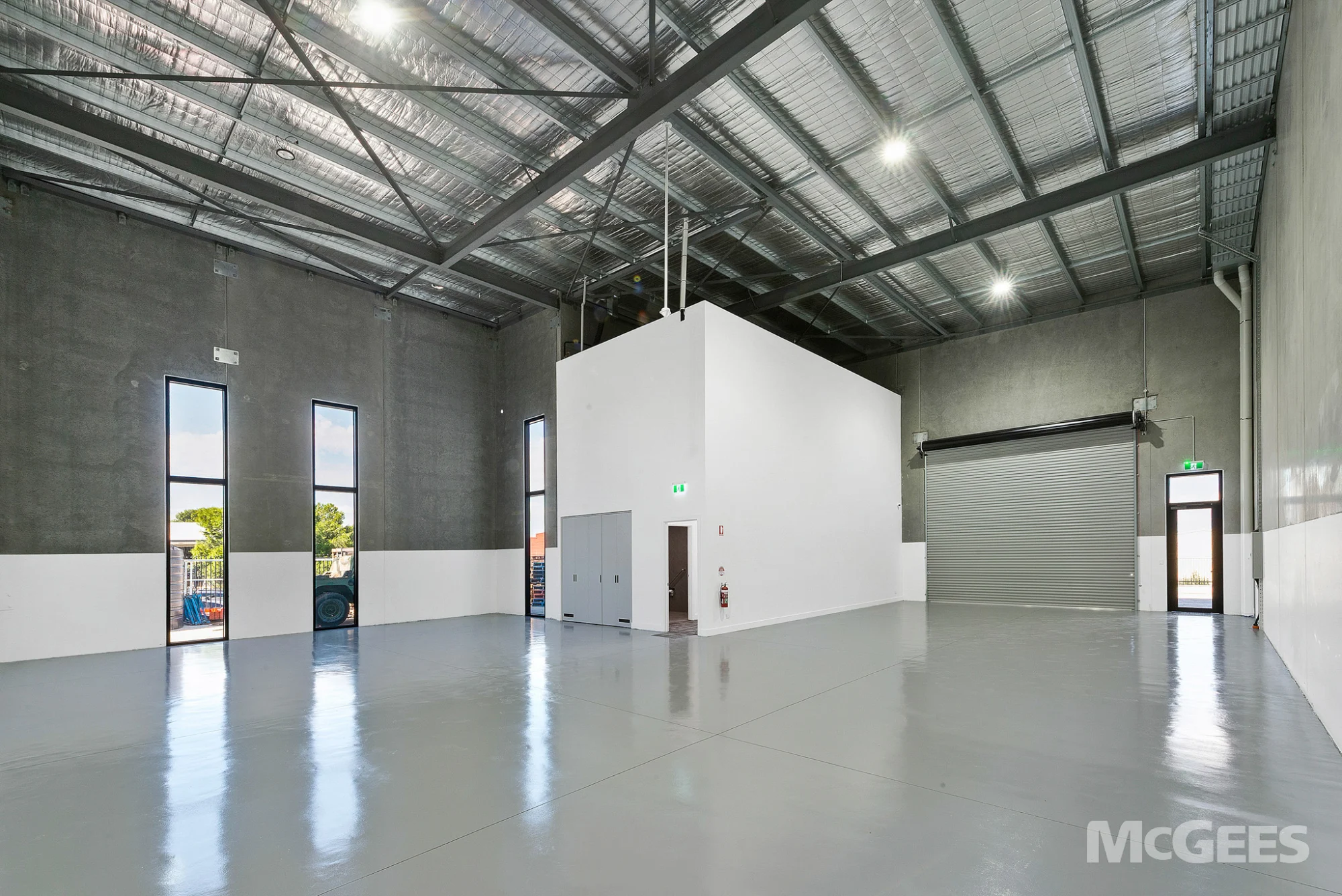 Unit 4/14 Ellemsea Circuit, Lonsdale — image 2