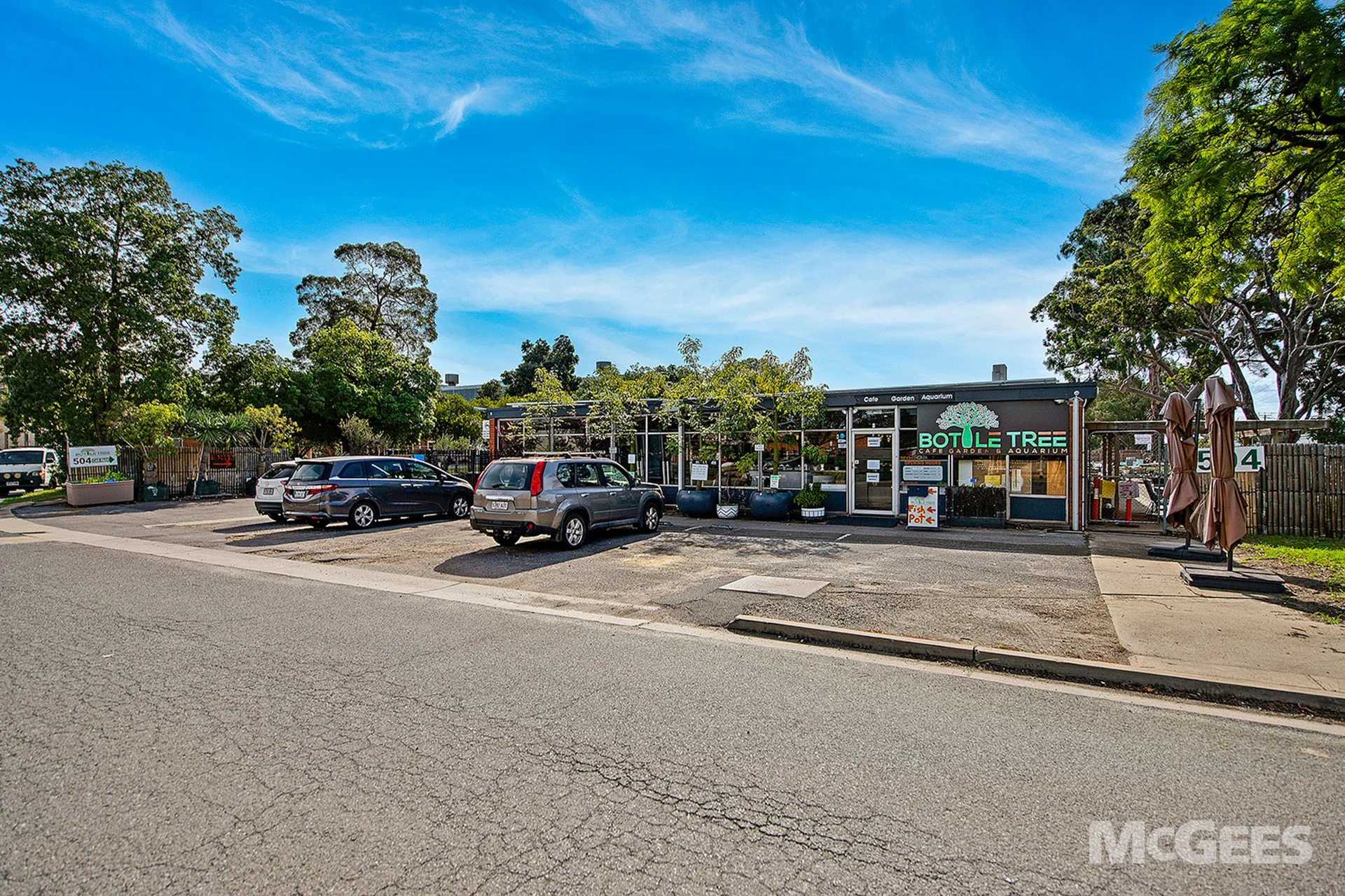 504 Churchill Road, Kilburn — image 3
