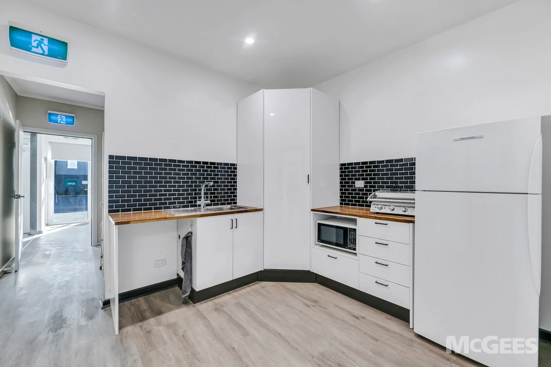 3/16 Farrow Circuit, Seaford — image 7