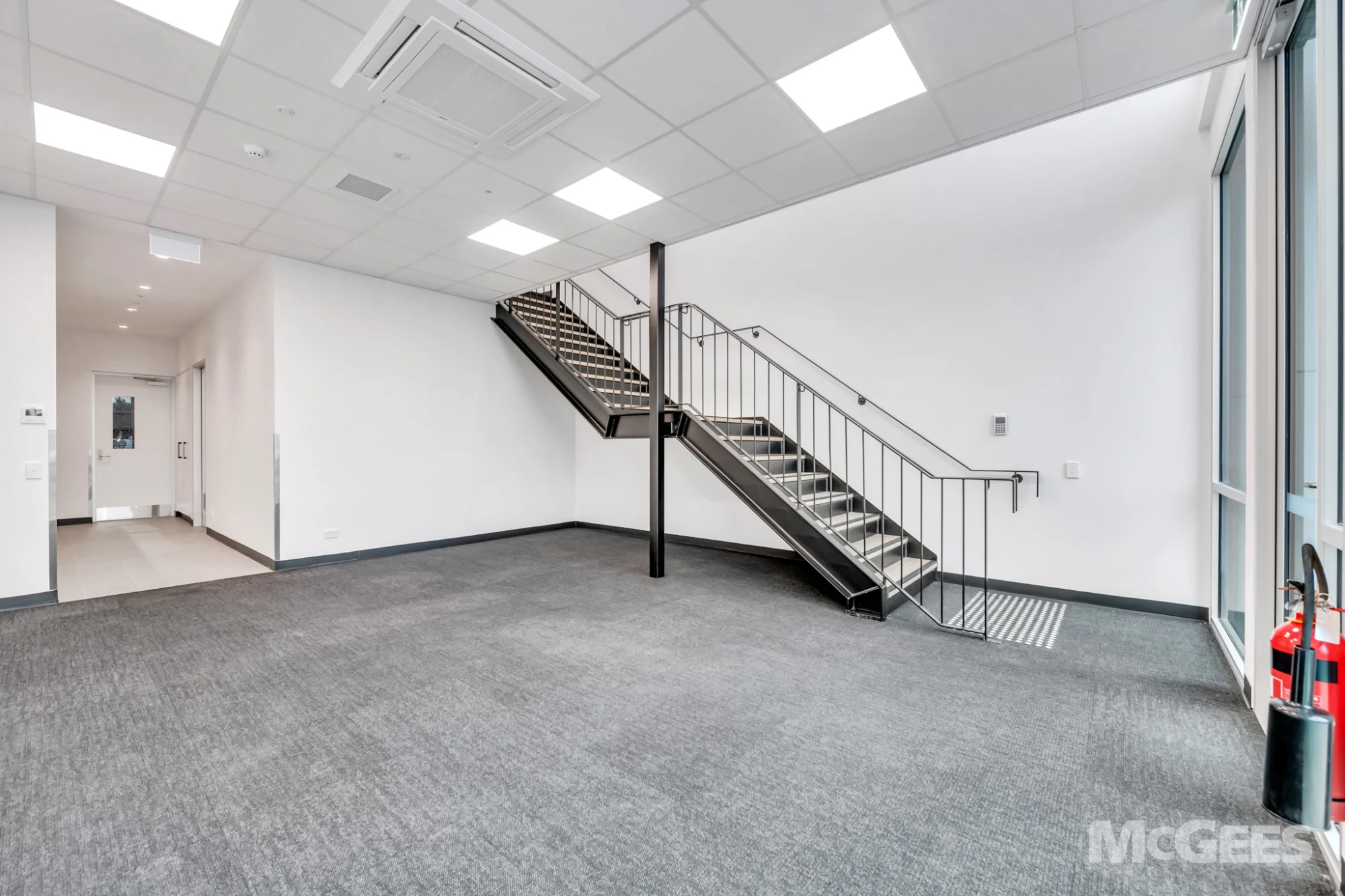 24 Shipwright Road, Largs North — image 5