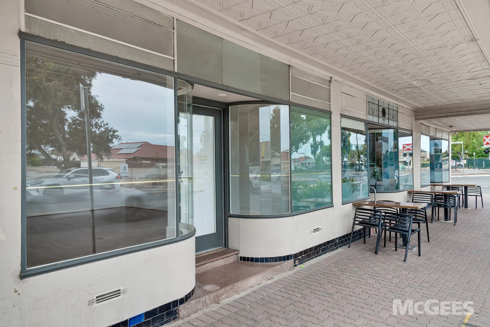 1B/37 Beckman Street, Glandore — image 3