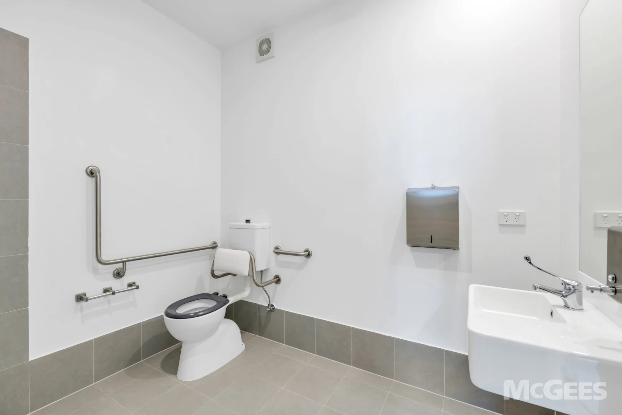 6-10 McMillan Road, Seaford Meadows — image 15