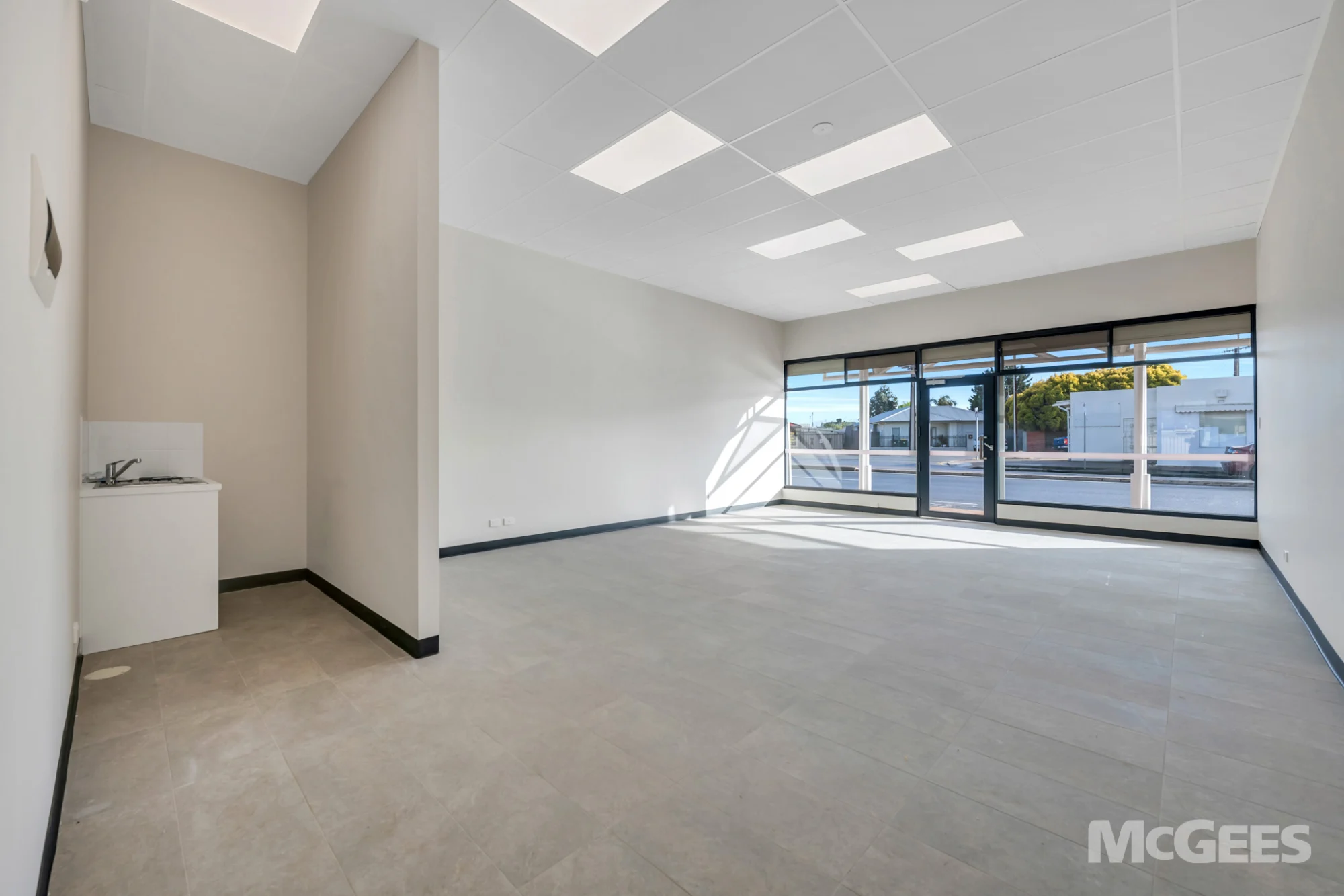 158-164 Grand Junction Road, Rosewater — image 2