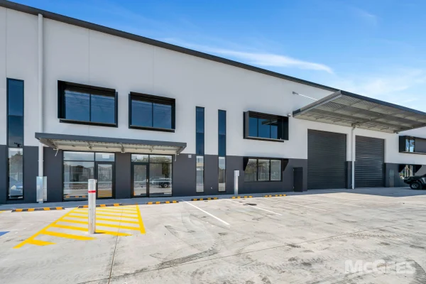 Unit 1-4, 31-33 Kapara Road, Gillman