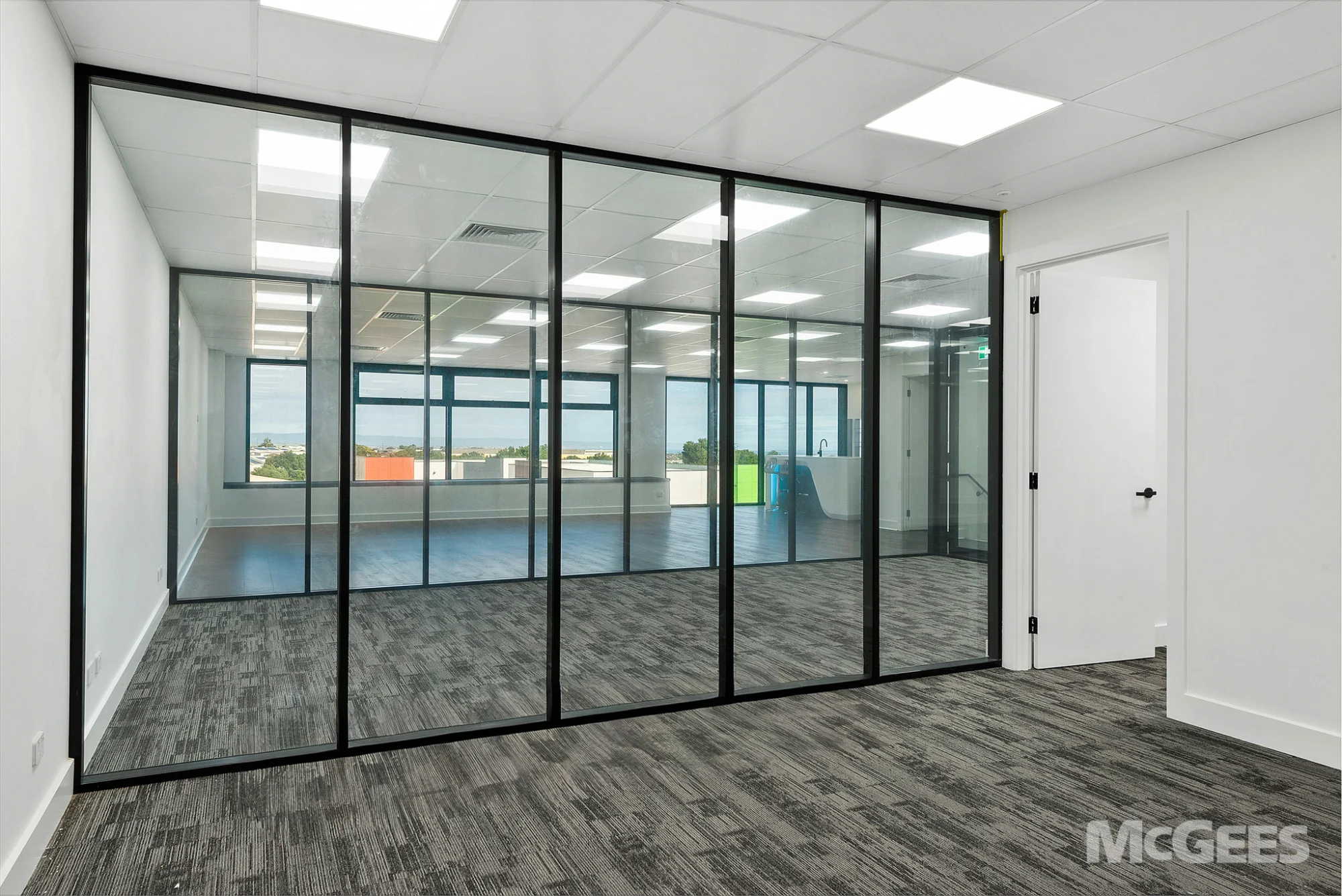 Unit 2 & 3/14 Ellemsea Circuit, Lonsdale — image 11