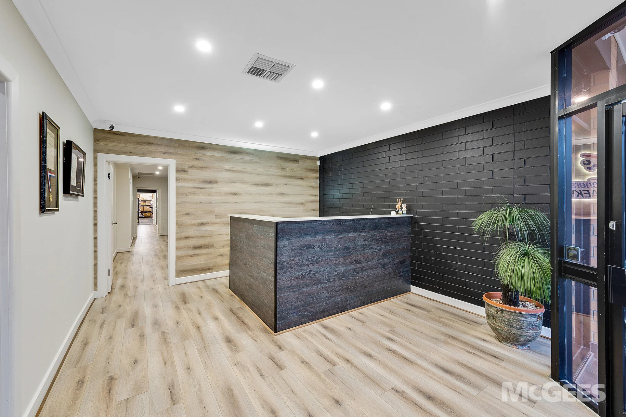 1 & 2/33 Jacobsen Crescent, Holden Hill — image 10